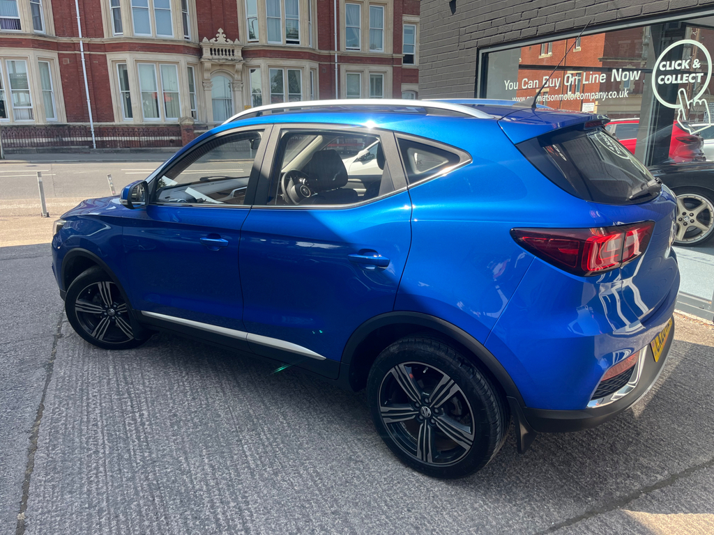 MG ZS Exclusive  #4