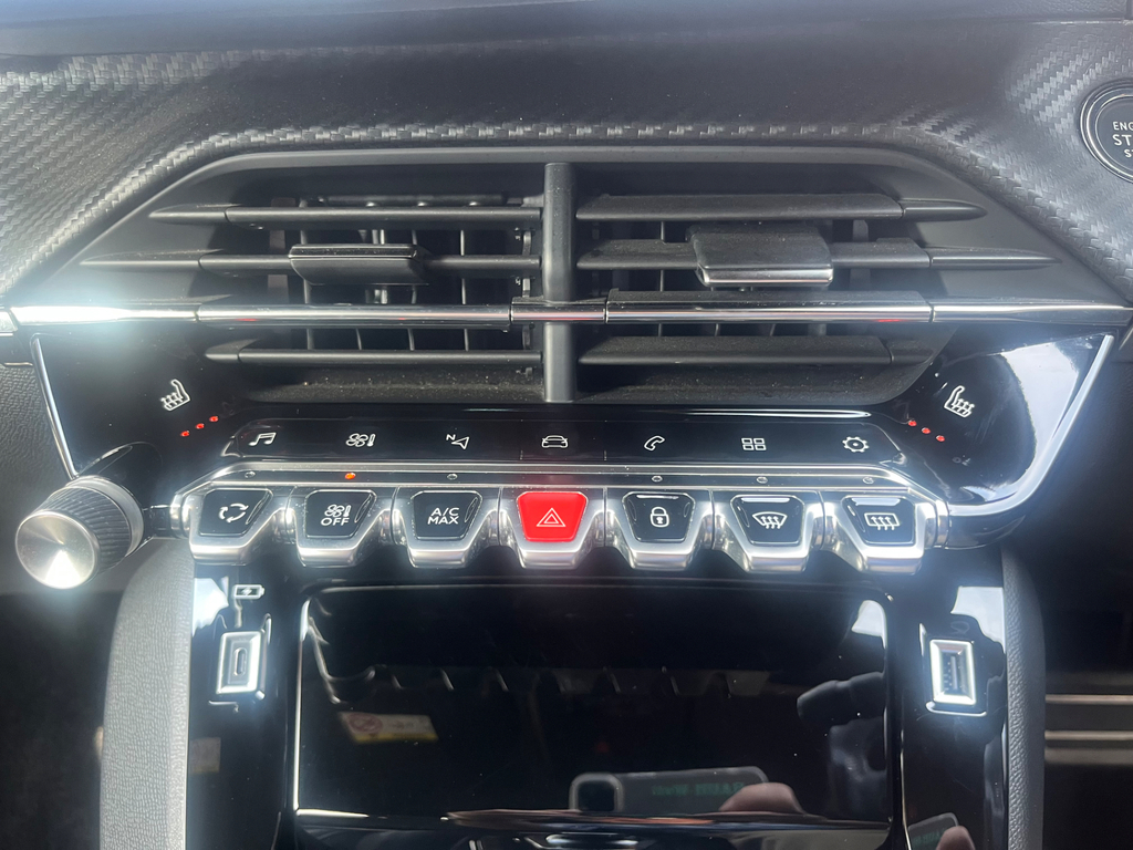 Peugeot 208 1.2 Puretech 100 Active Black #19