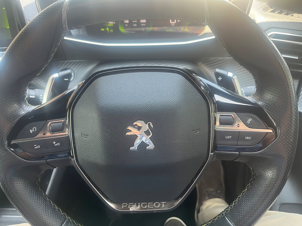 Peugeot 208 1.2 Puretech 100 Active Black #16