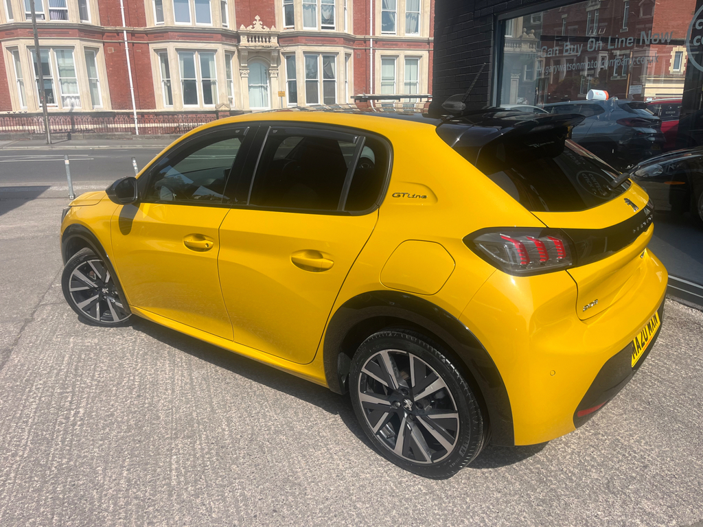 Peugeot 208 Puretech Gt Line Ss #4