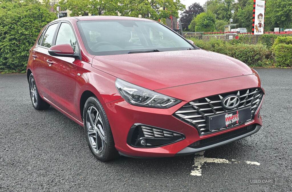 Hyundai I30 1.0T Gdi Se Connect Red