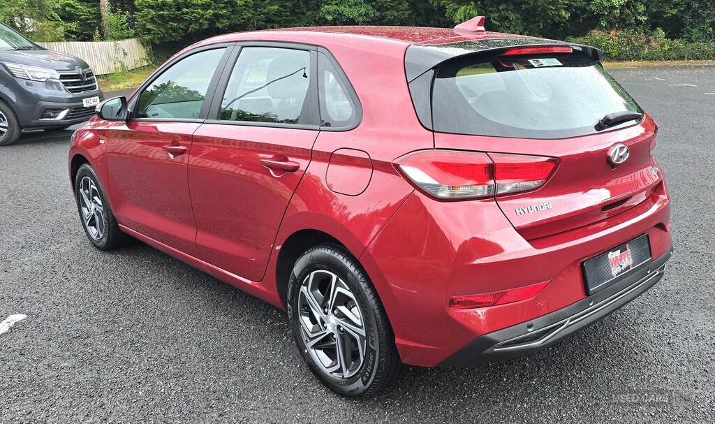 Hyundai I30 1.0T Gdi Se Connect Red #5