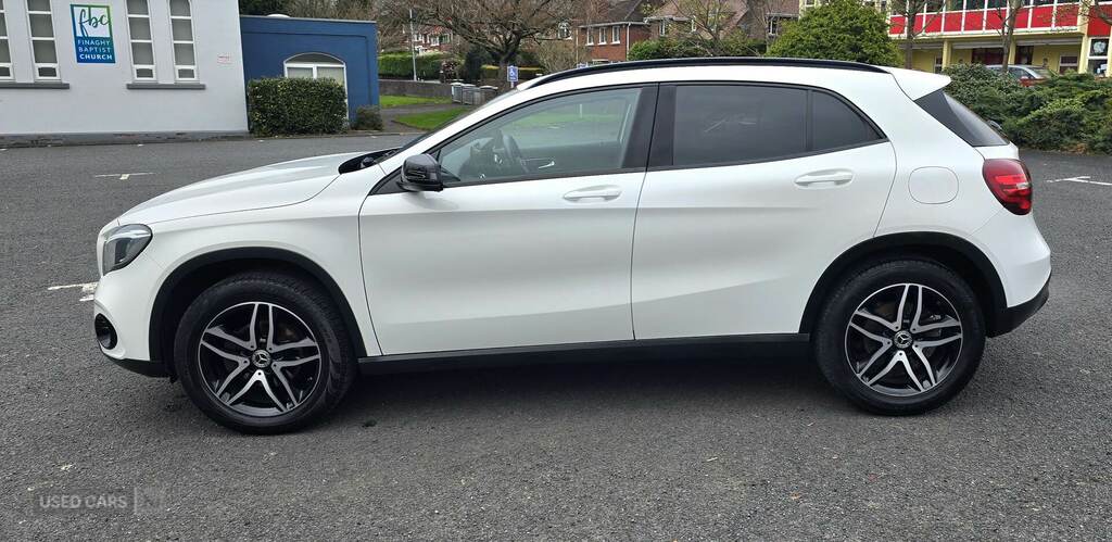 Mercedes-Benz GLA Class Gla 180 Urban Edition PRZ6948 White #6
