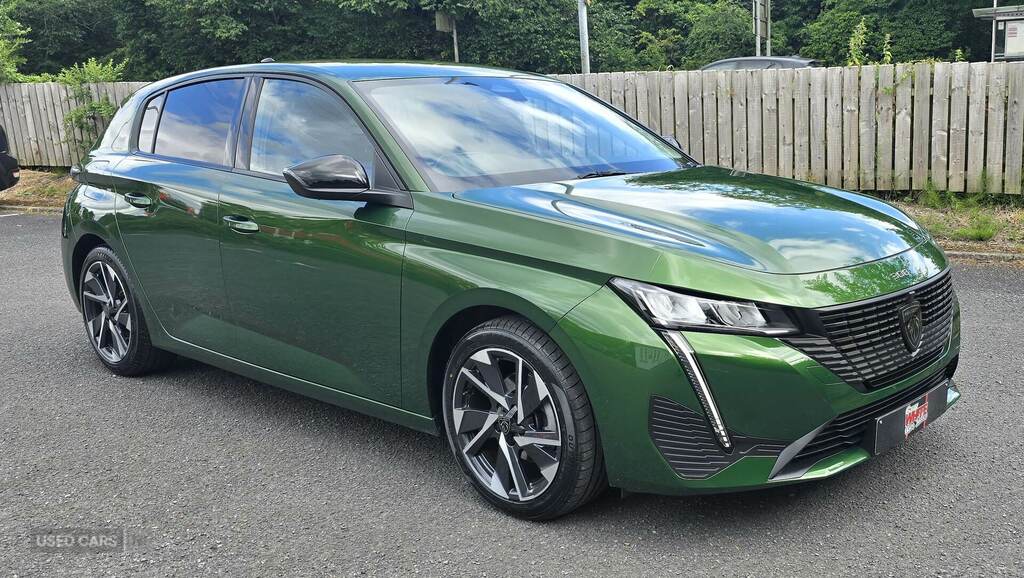 Peugeot 308 1.2 Puretech Allure Eat8 Green