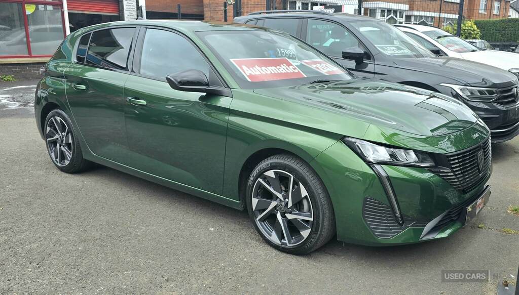 Peugeot 308 1.2 Puretech Allure Eat8 Green
