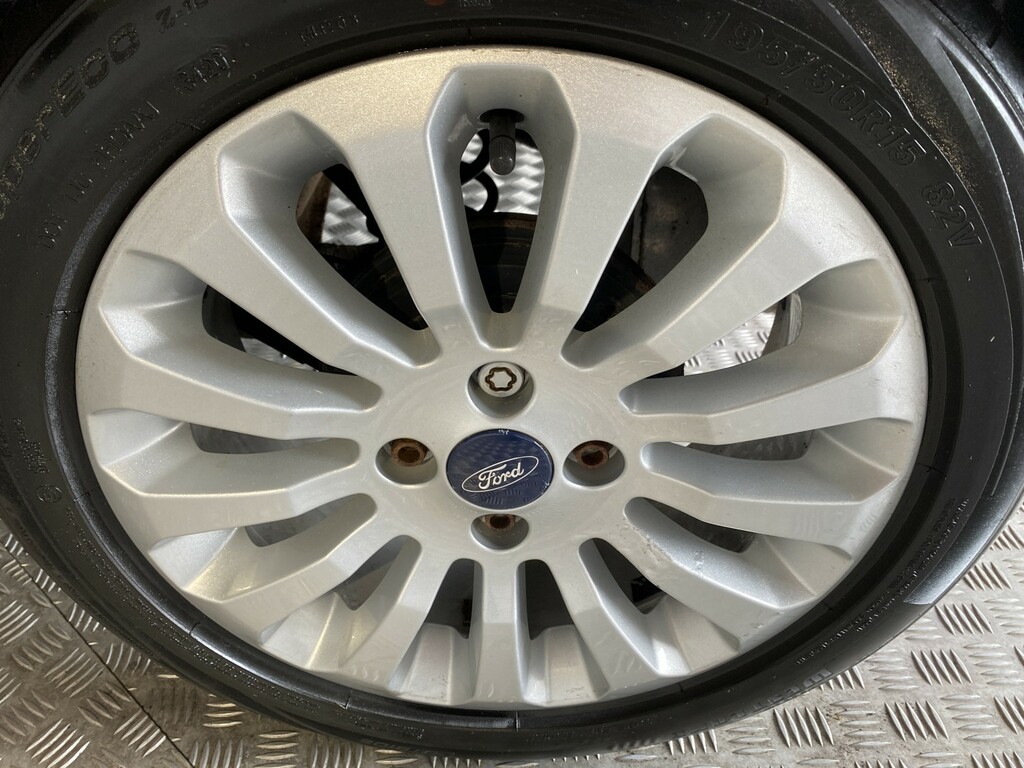 Ford KA Hatchback  #10
