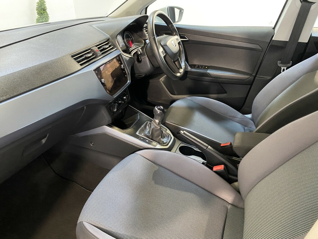 Seat Arona Hatchback Black #9