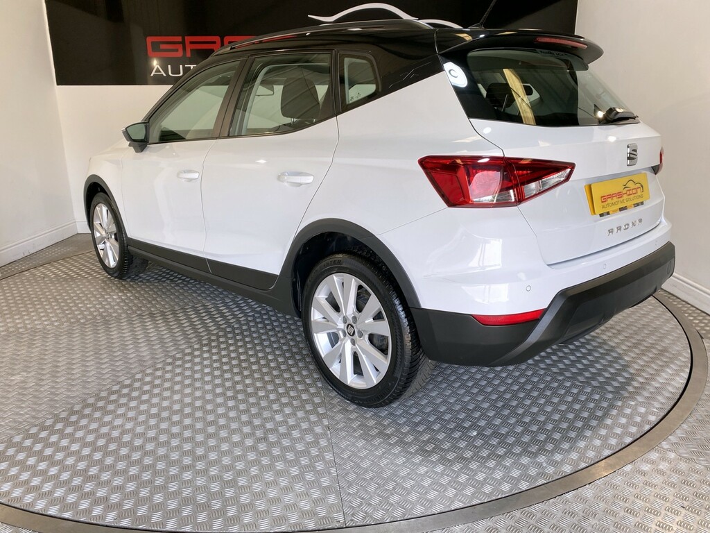 Seat Arona Hatchback Black #6
