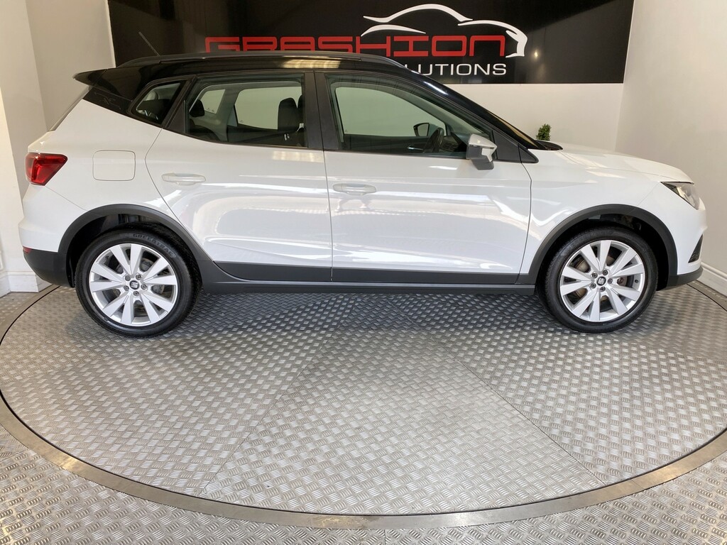 Seat Arona Hatchback Black #13