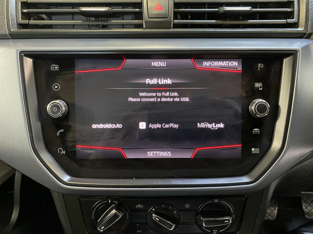 Seat Arona Hatchback Black #27
