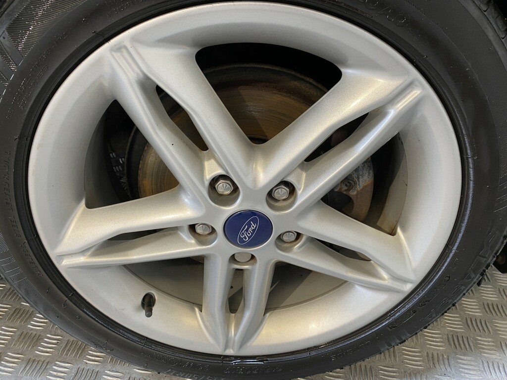 Ford Focus 1.5 Tdci 120 Zetec  #29