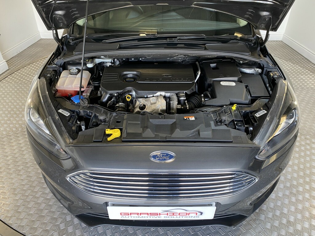 Ford Focus 1.5 Tdci 120 Zetec  #10