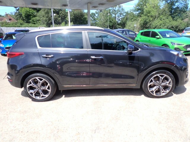 Kia Sportage Suv YV19TOJ Black #2