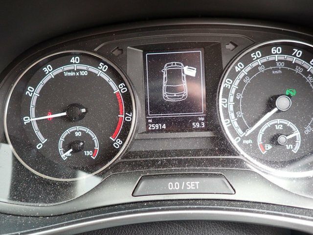Skoda Fabia 1.0 Tsi Se Hatchback Dsg Euro 6 Ss Silver #7