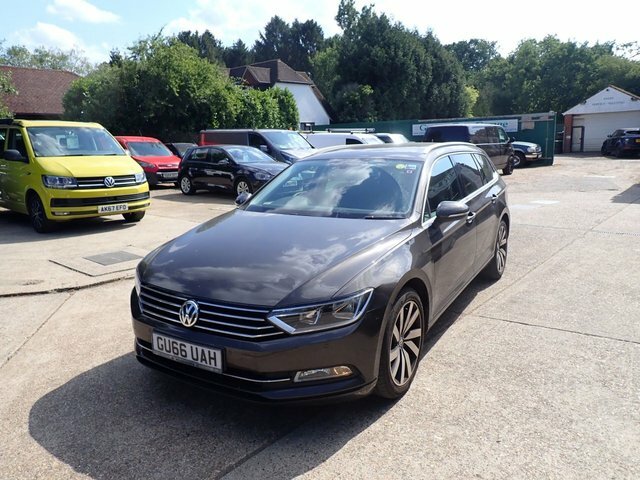 Volkswagen Passat Estate Brown #2
