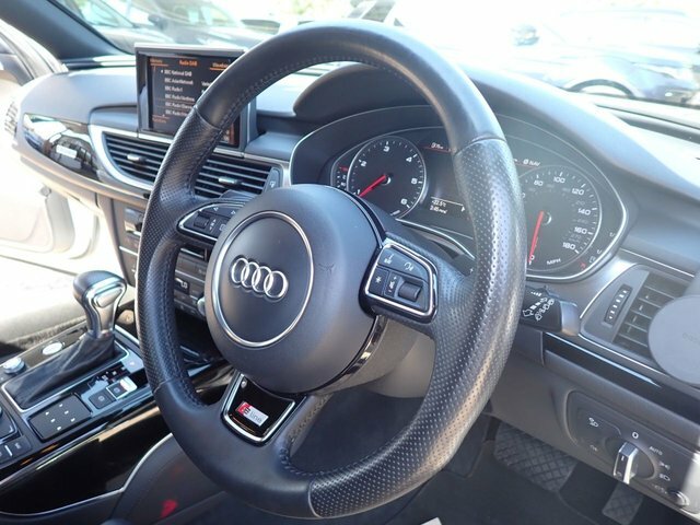 Audi A6 Avant Estate White #14
