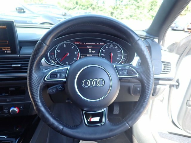 Audi A6 Avant Estate White #24