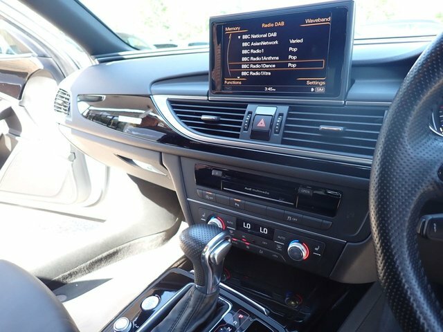 Audi A6 Avant Estate White #15