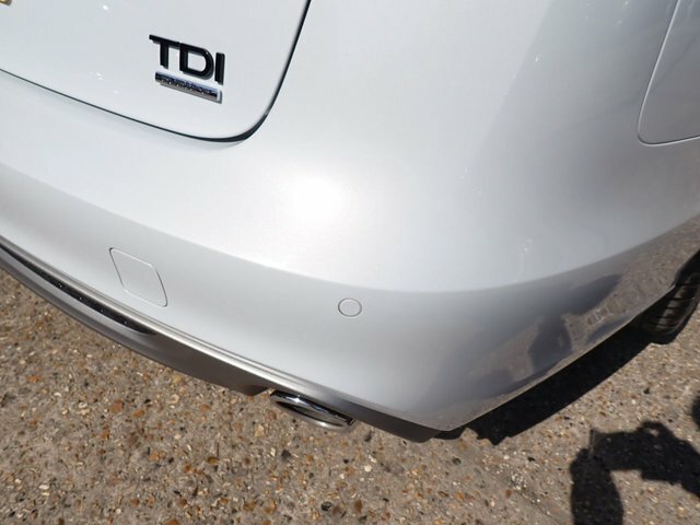 Audi A6 Avant Estate White #46