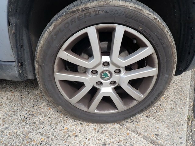 Skoda Yeti Suv Grey #46