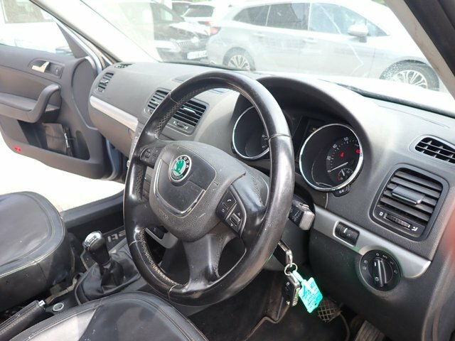 Skoda Yeti Suv Grey #14