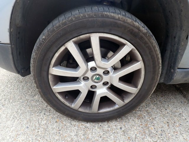 Skoda Yeti Suv Grey #47
