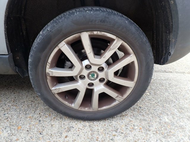 Skoda Yeti Suv Grey #48