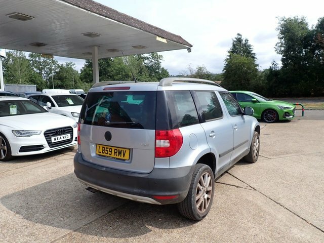 Skoda Yeti Suv Blue #3