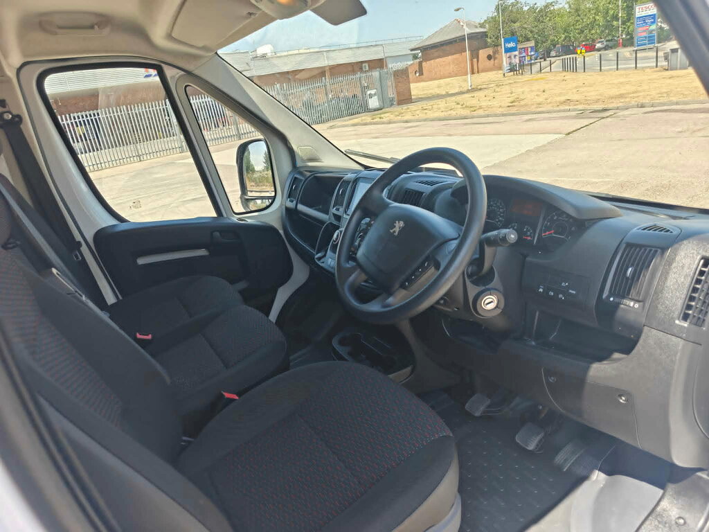 Peugeot Boxer 2.2 Bluehdi 335 Lwb Professional Premium Panel V NV73VLE White #3