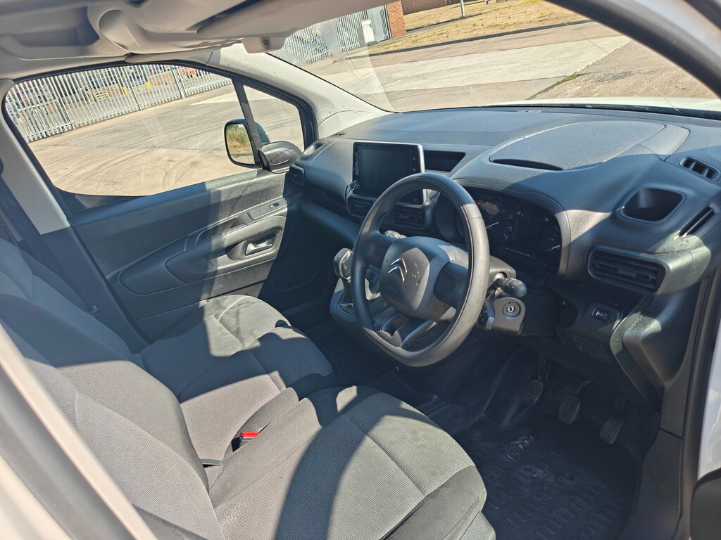 Citroen Berlingo 1.5 Bluehdi 1000 Enterprise M Panel Van LA69XYB White #2