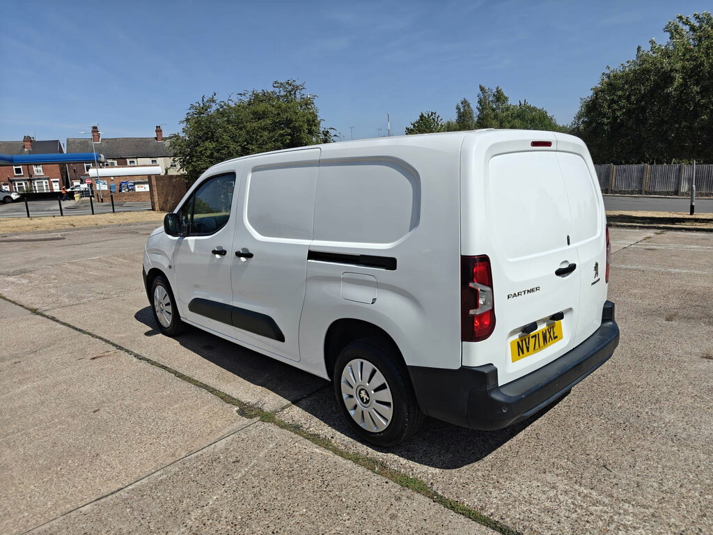 Peugeot Partner Partner Long NV71WXL White #6
