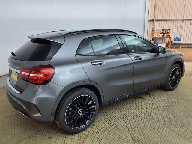 Mercedes-Benz GLA Class Gla220d Amg Line Premium KS67YYA Grey #5