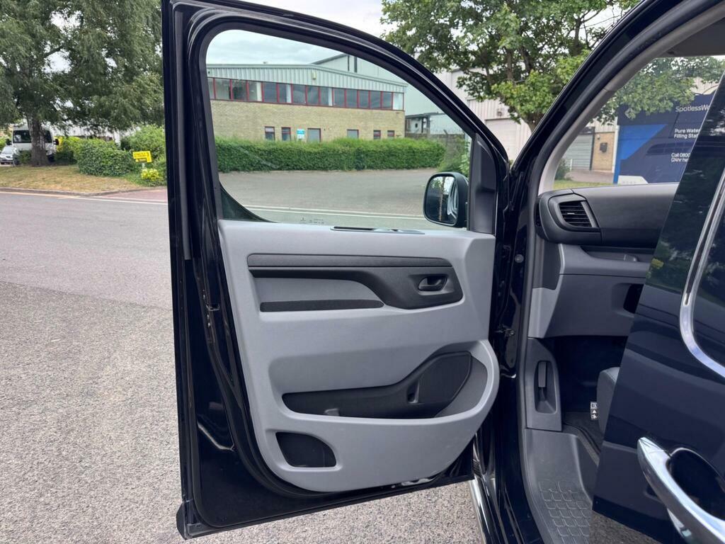 Toyota PROACE 1.5D 120 Icon Medium Wheelbase L2h1 Low Roof Van White #27