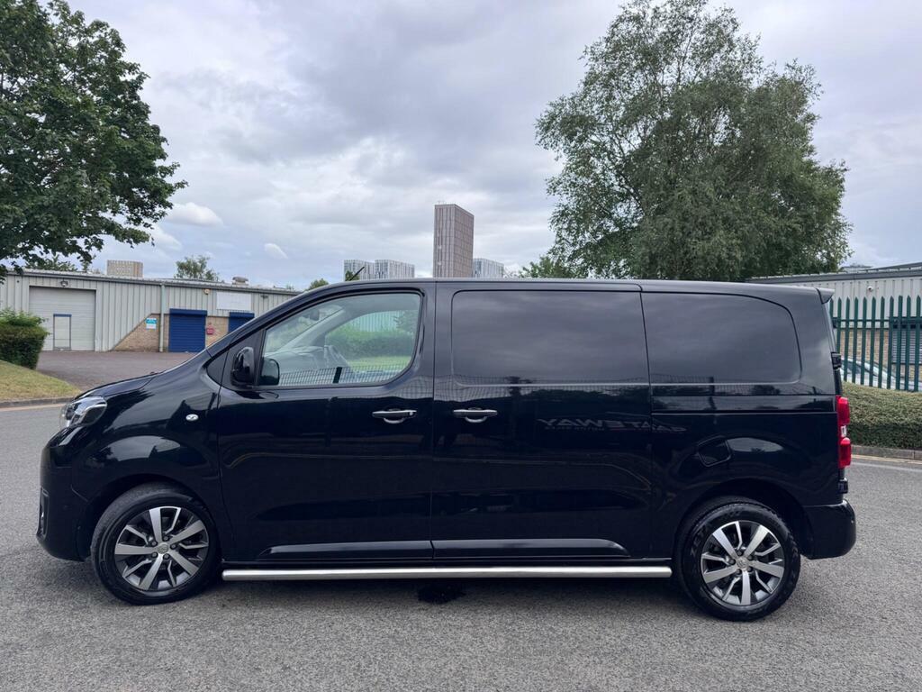 Toyota PROACE 2.0D Design Medium Panel Van Mwb Euro 6 S S Black #5