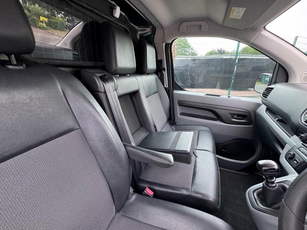 Toyota PROACE 1.5D 120 Icon Medium Wheelbase L2h1 Low Roof Van White #52