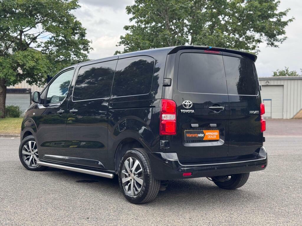 Toyota PROACE 1.5D 120 Icon Medium Wheelbase L2h1 Low Roof Van White #10