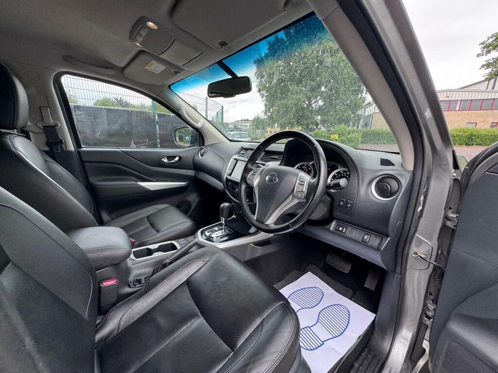 Nissan Navara Pickup 2.3 Dci Tekna 202020 White #18