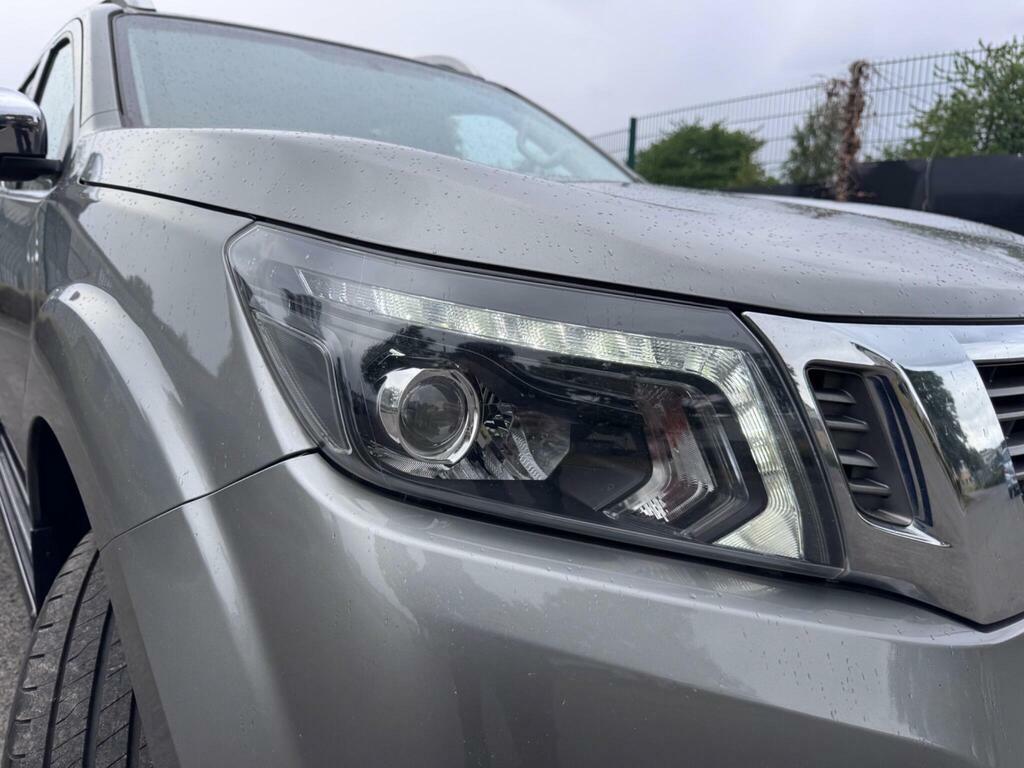 Nissan Navara Pickup 2.3 Dci Tekna 202020 White #13