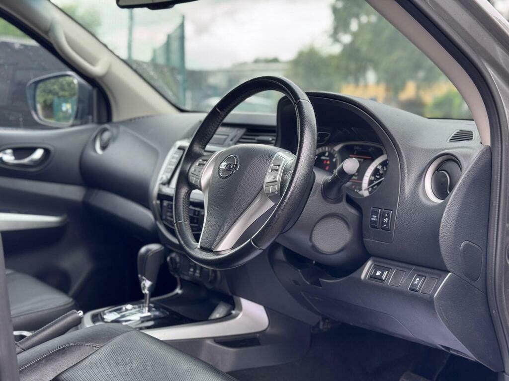 Nissan Navara Pickup 2.3 Dci Tekna 202020 White #15