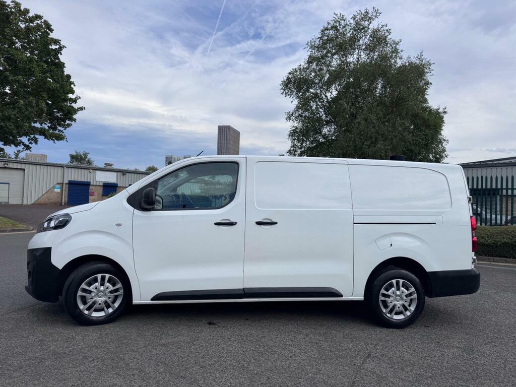 Vauxhall Vivaro 1.5 Turbo D 2900 Dynamic L2 H1 Euro 6 S S White #4