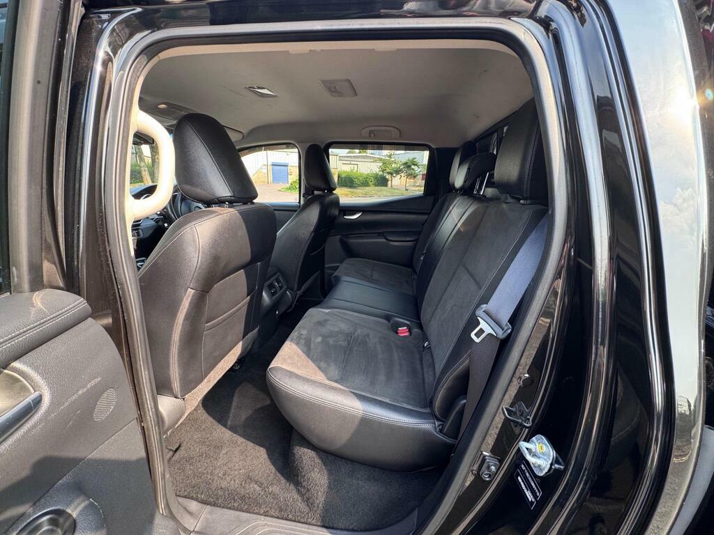 Mercedes-Benz X Class Class 2.3 Black #27