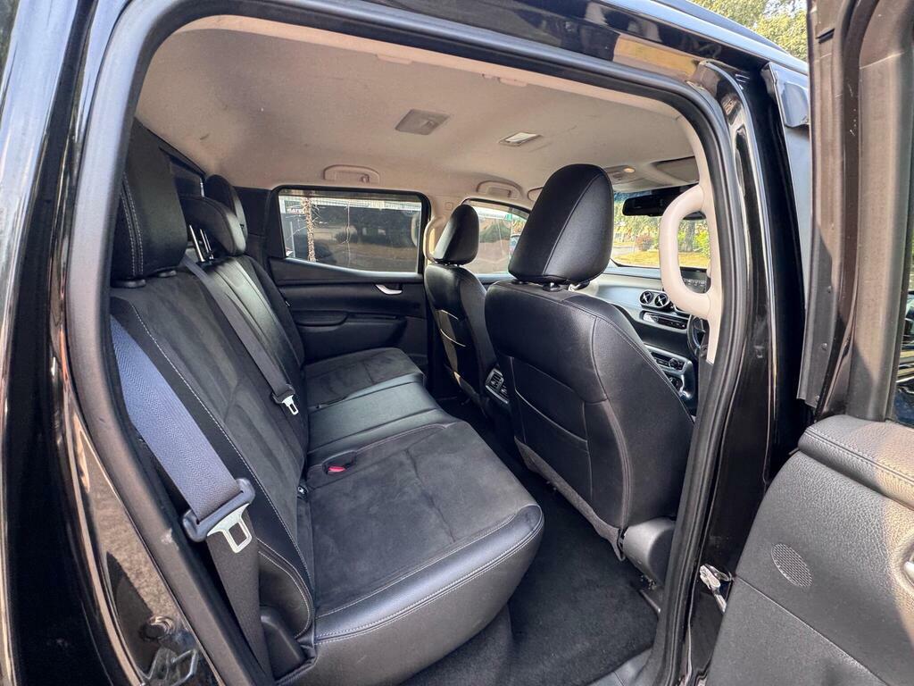 Mercedes-Benz X Class Class 2.3 Black #49