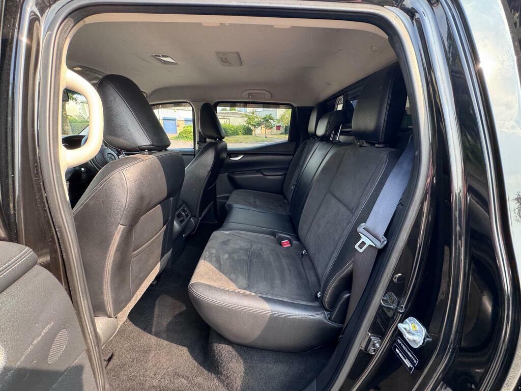 Mercedes-Benz X Class Class 2.3 Black #28