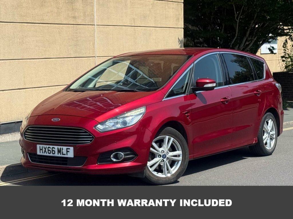 Ford S-Max 2L Titanium Red