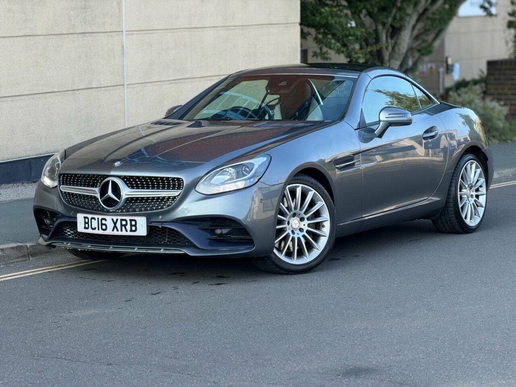 Mercedes-Benz SLC 2L Amg Line Grey