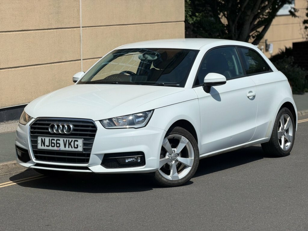Audi A1 1L Sport White