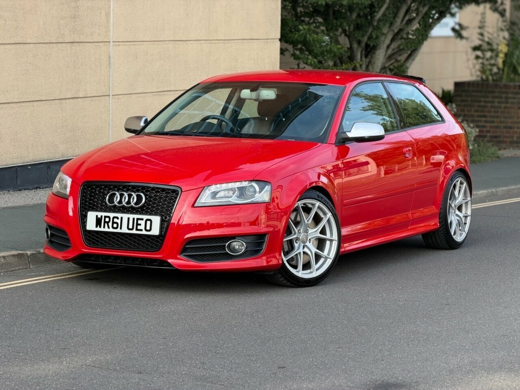 Audi S3 2L Null Red