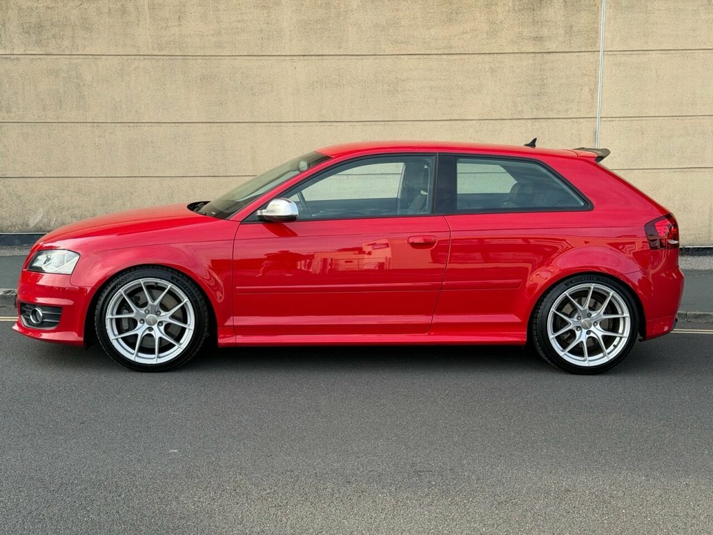 Audi S3 2L Null Red #6