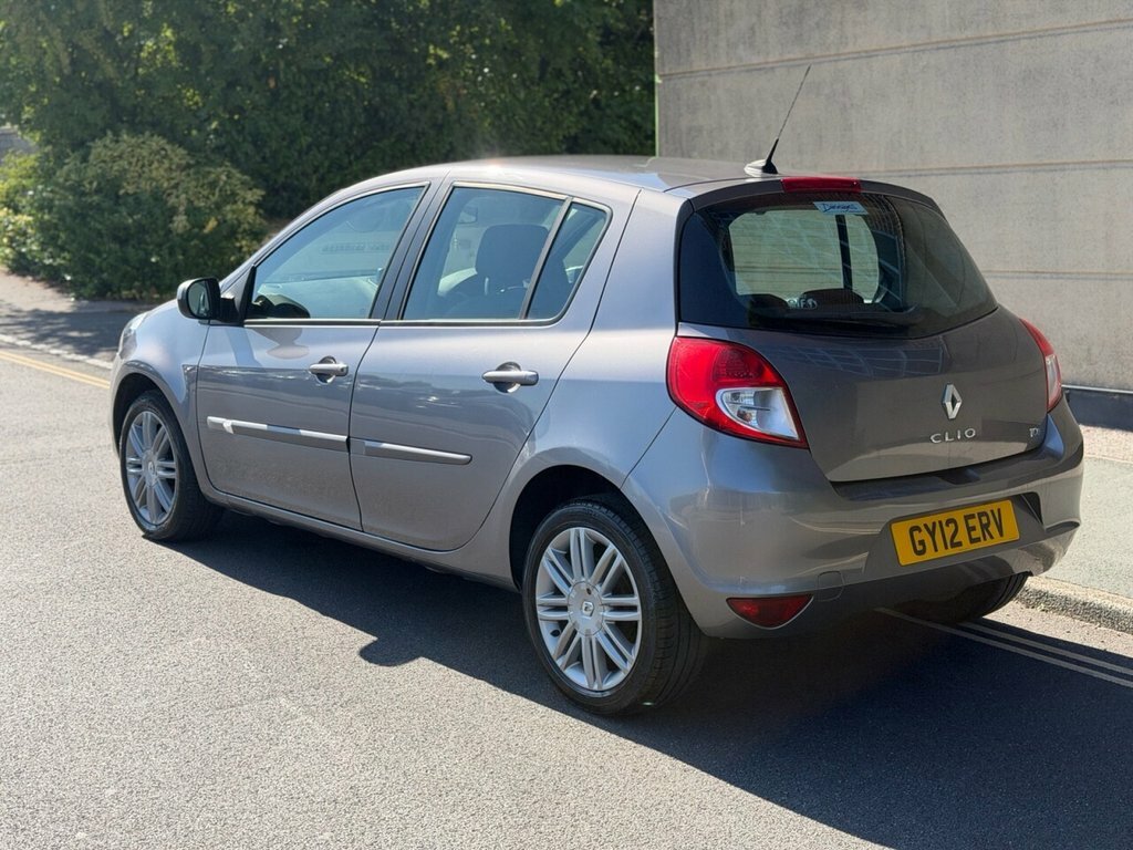 Renault Clio 1.2L Dynamique Tomtom GY12ERV Grey #2