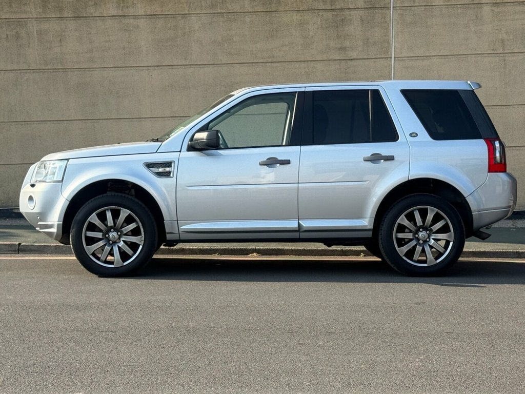 Land Rover Freelander 2 2.2L Hse Silver #3